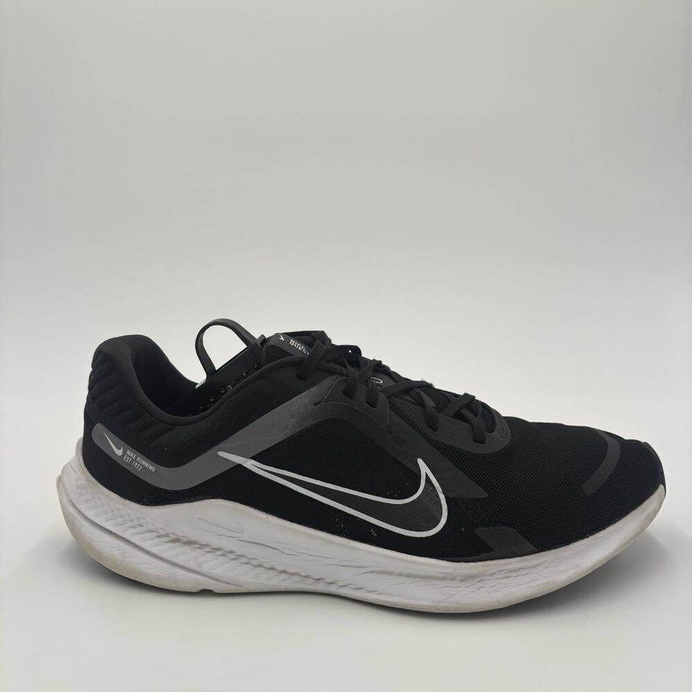 Nike Mens Running Shoes Black White Size 12.5 Quest 5 DD0204-001 Sneakers
